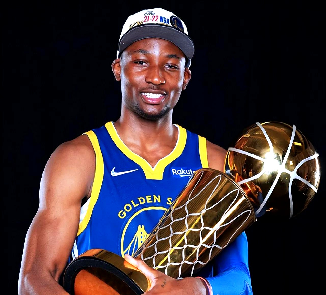 库明加团队希望得到年薪3000万合同，且不想回勇士(nba库明加)