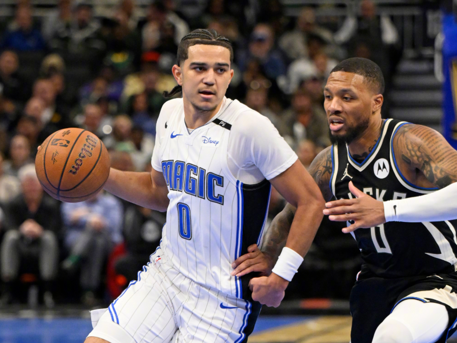 新利体育-关于悄悄连签5人，均是捡漏！NBA最强进攻三人组合，终于该散伙了的信息